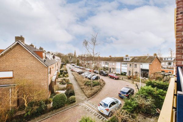 panoramic-view-of-brick-buildings-from-balcony-2025-02-09-23-34-15-utc